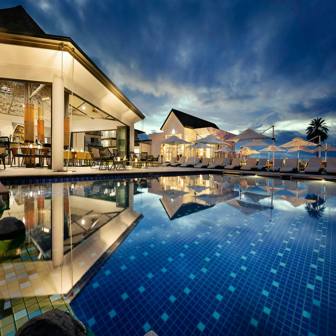 Poolside bar & pantry at Omkar Jungle Resort